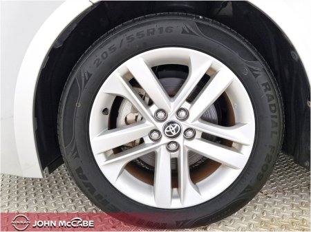 2018 Toyota Corolla - photo 34