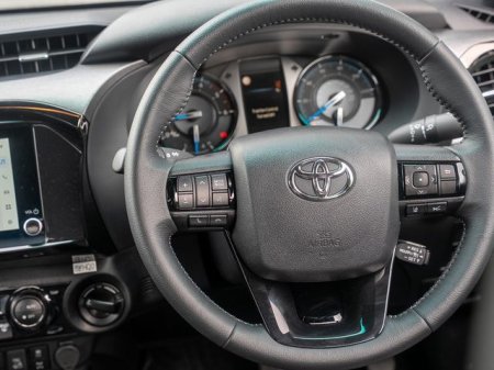 2026 Toyota Hilux - photo 10