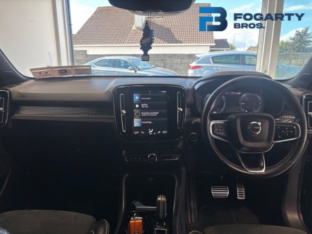 2021 Volvo XC40 - photo 10