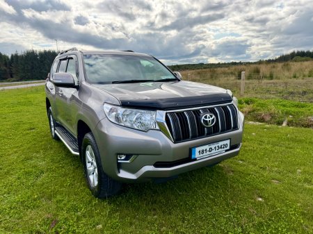2018 Toyota Land Cruiser - photo 3