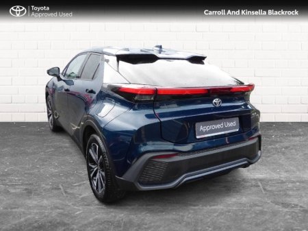 2025 Toyota C-HR - photo 2