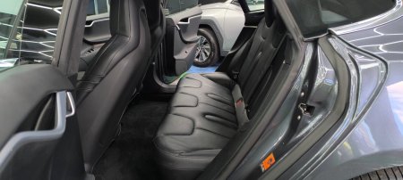 2016 Tesla Model S - photo 16