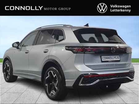 2026 Volkswagen Tiguan - photo 2
