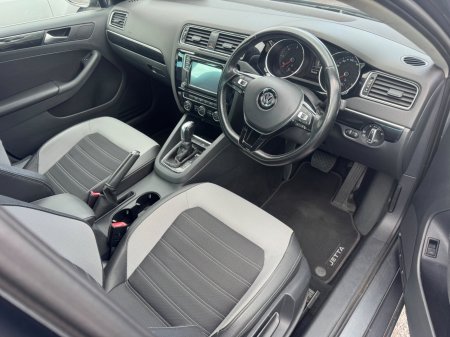 2016 Volkswagen Jetta - photo 12