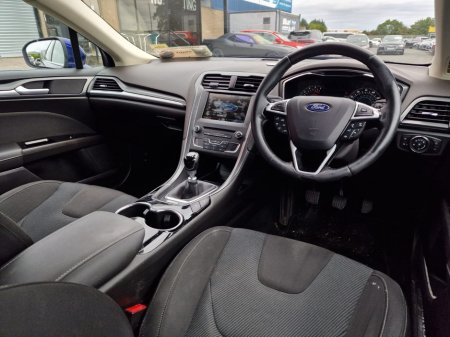 2016 Ford Mondeo - photo 2