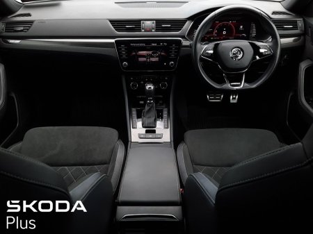 2024 Skoda Superb - photo 2