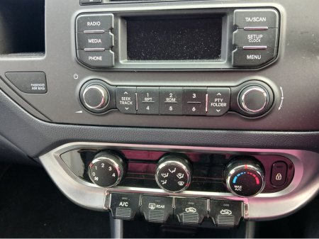 2014 Kia Rio - photo 5