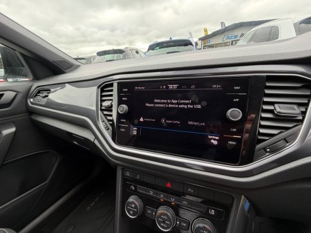 2021 Volkswagen T-Roc - photo 32