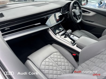 2025 Audi Q8 - photo 11