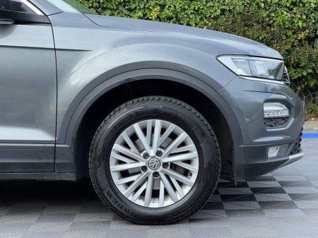 2020 Volkswagen T-Roc - photo 9
