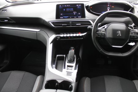 2020 Peugeot 5008 - photo 17