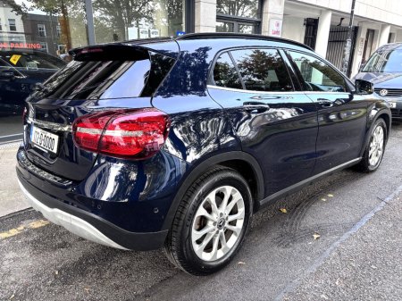 2017 Mercedes-Benz GLA - photo 2