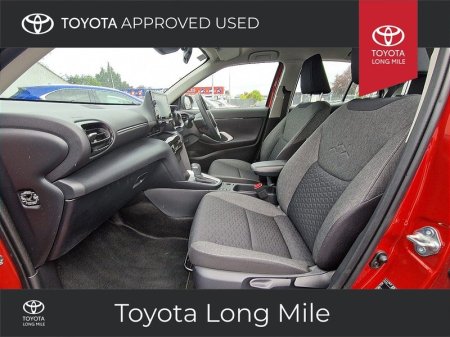 2025 Toyota Yaris Cross - photo 6