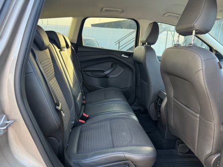 2019 Ford Kuga - photo 17