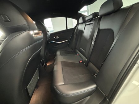 2020 BMW 3-Series - photo 9