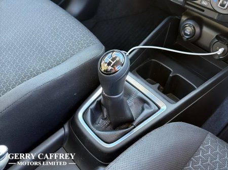 2023 Suzuki Swift - photo 13