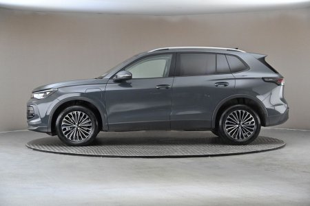 2024 Volkswagen Tiguan - photo 5