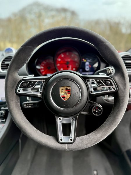 2018 Porsche 718 - photo 23