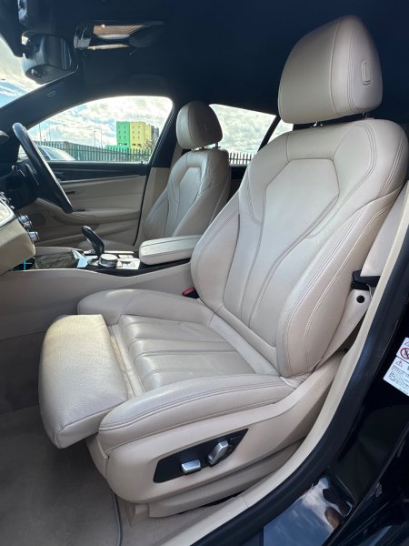 2019 BMW 5-Series - photo 12