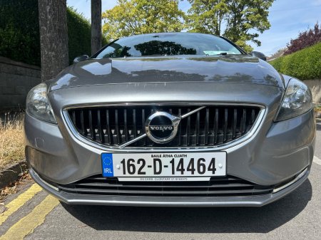 2016 Volvo V40 - photo 2