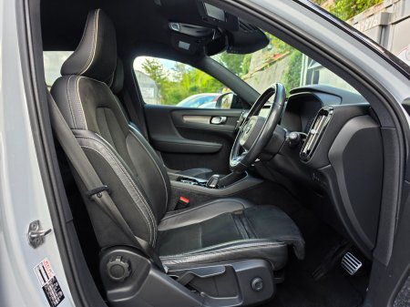 2020 Volvo XC40 - photo 11