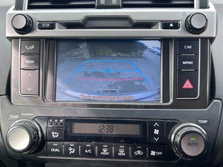 2016 Toyota Land Cruiser - photo 18