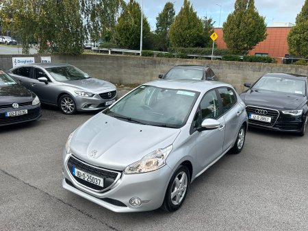 2016 Peugeot 208 - photo 2