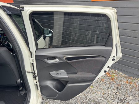 2016 Honda Fit - photo 16