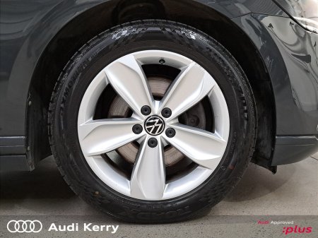 2021 Volkswagen Passat - photo 9