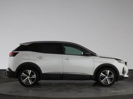 2023 Peugeot 3008 - photo 2