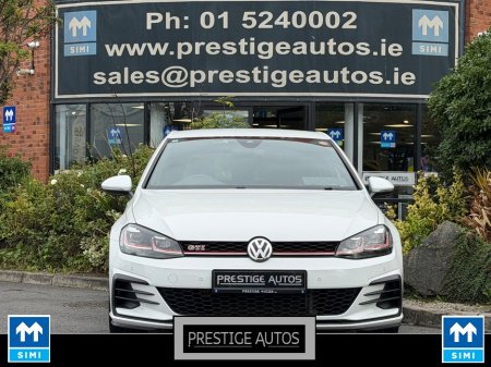 2020 Volkswagen Golf - photo 2