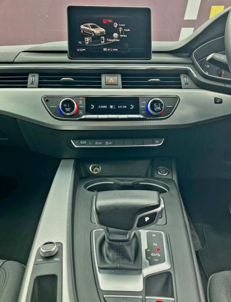 2016 Audi A4 - photo 16