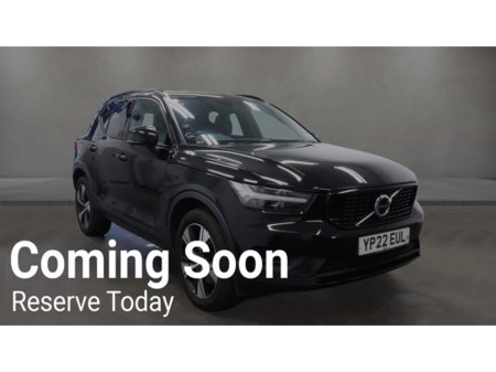 2022 Volvo XC40 T4 R-DESIGN (PAN ROOF) RECHARGE AUTOMATIC **ONE OWNER / LOW MILEAGE / 19" ALLOYS / CRUISE CONTROL /