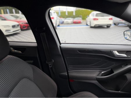 2023 Ford Focus - photo 27
