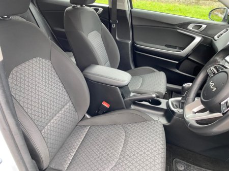2023 Kia Ceed - photo 12