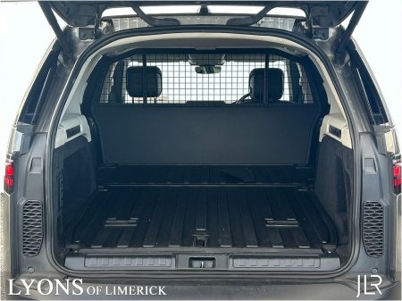 2023 Land Rover Discovery - photo 13