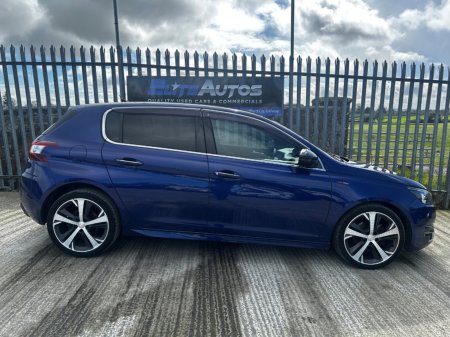 2015 Peugeot 308 - photo 6