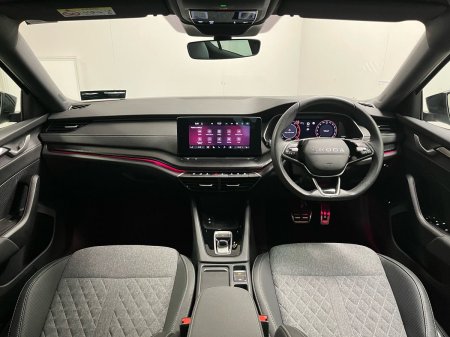 2026 Skoda Octavia - photo 2