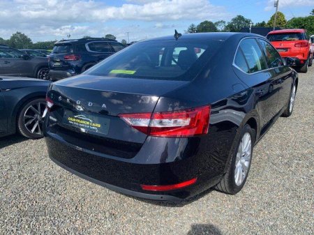 2023 Skoda Superb - photo 4