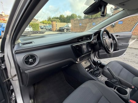 2018 Toyota Corolla - photo 14