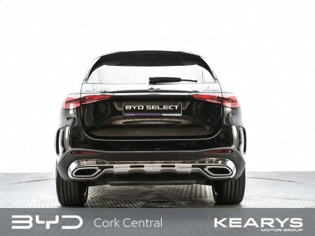 2025 Mercedes-Benz GLC - photo 2
