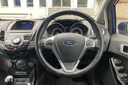 2017 Ford Fiesta - photo 12