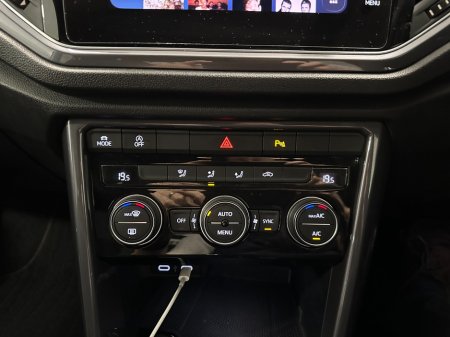 2021 Volkswagen T-Roc - photo 35