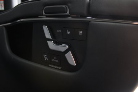 2025 Toyota Alphard - photo 38
