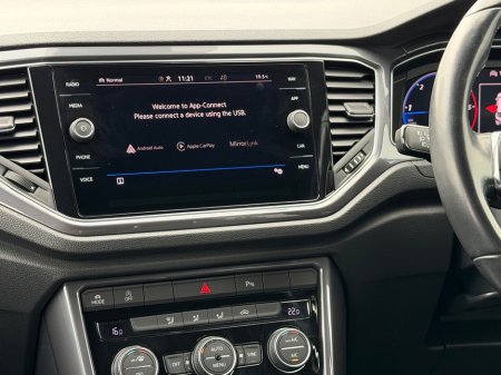 2021 Volkswagen T-Roc - photo 12