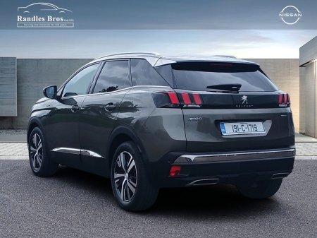 2019 Peugeot 3008 - photo 2