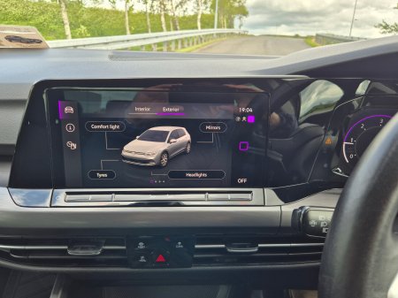 2021 Volkswagen Golf - photo 9