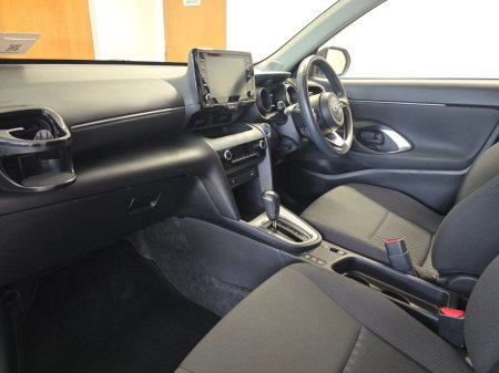 2022 Toyota Yaris Cross - photo 8