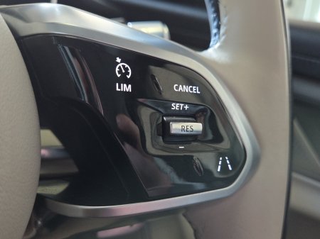 2021 Jaguar XF - photo 15