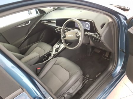 2024 Kia Niro - photo 2